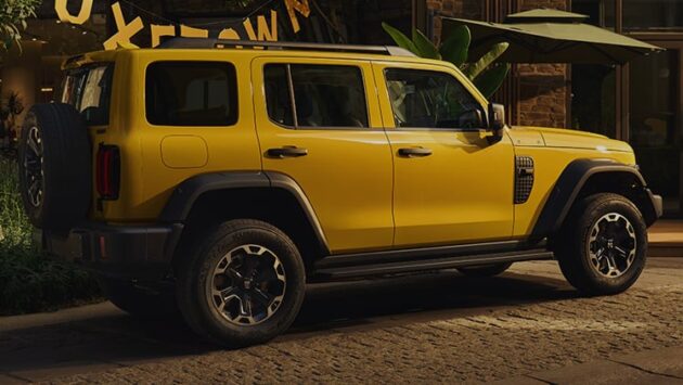 GWM Tank 300 facelift — varian Hi4-Z dengan jarak EV 200 km CLTC; depan lebih panjang untuk enjin besar?