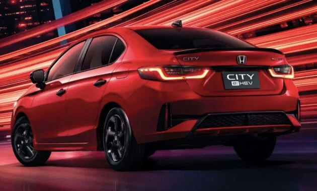 Honda City facelift dibuka untuk tempahan di Malaysia – sedan dahulu, skrin sesentuh 10 inci, BLIS, rebat RM3k