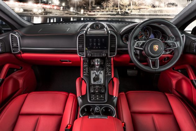 白金限量版 Porsche Cayenne 本地面市，售价RM698k。