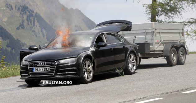 全新 Audi A7 测试途中突然起火，20分钟被烧只剩车架。