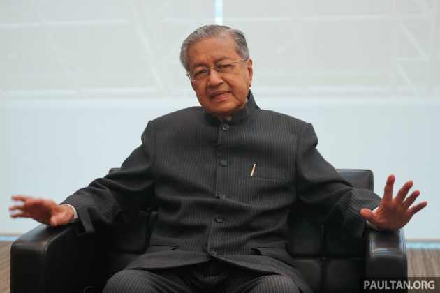 推行第三国产车计划，首相敦马向 Toyota 及 Nissan 求助