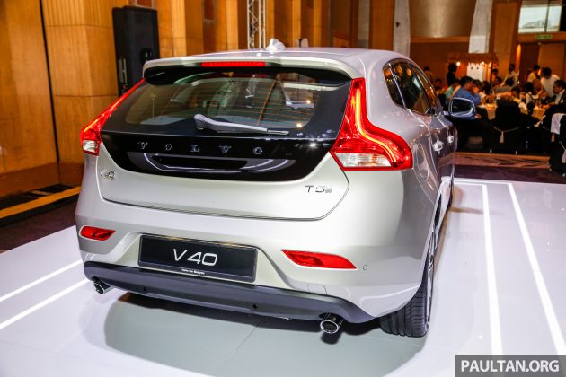 2017 Volvo V40 小改款本地面市, 价格不变, 售18万令吉。