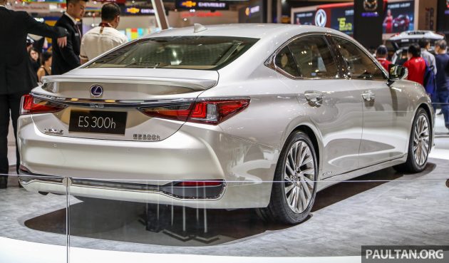 全新 Lexus ES 正式登陆印尼市场，只有单一 Hybrid 等级