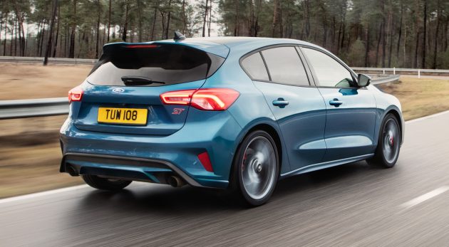 2019 Ford Focus ST Mk4 官图发布,提供汽柴油两种动力,2.3双涡流涡轮增压引擎最大输出达276 hp/430 Nm