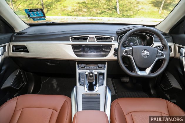 新车试驾: 2020 Proton X70 CKD, 质感不变依然傲视对手