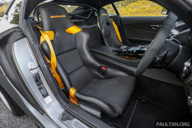 新车试驾: Mercedes-AMG GT R, 为赛道而生的公路超跑