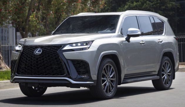 全新 2022 Lexus LX 全球首发, 仍基于 Land Cruiser 改造