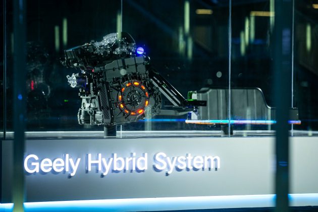 油电版吉利星越L Hi-X 中国面世, 满油续航达1,300公里