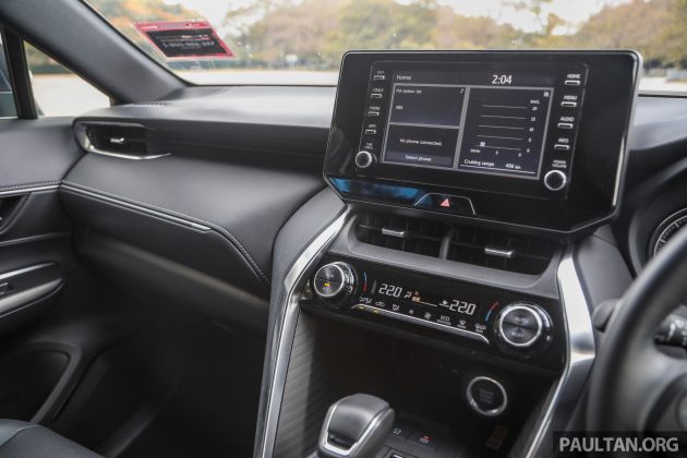 新车试驾: 2022 Toyota Harrier 2.0 Luxury, 优缺点都明显