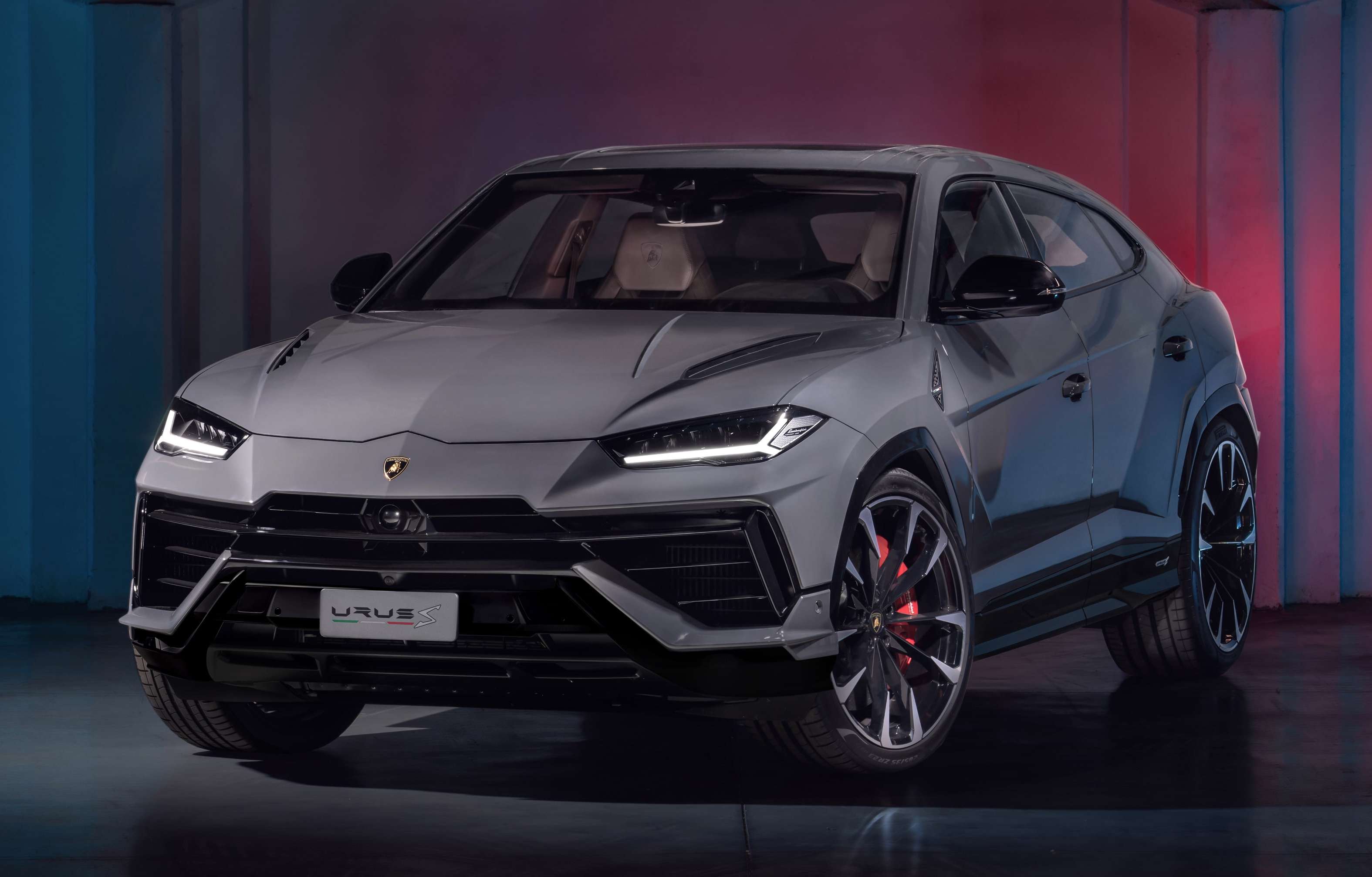 60年来首次突破1万辆销量!Lamborghini 2023年再创佳绩