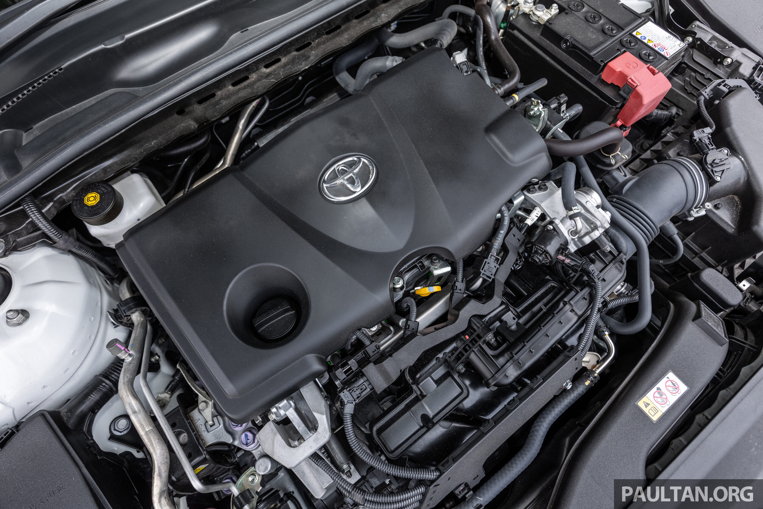 试驾：2022 Toyota Camry 2.5V 小改款，全方面近乎完美