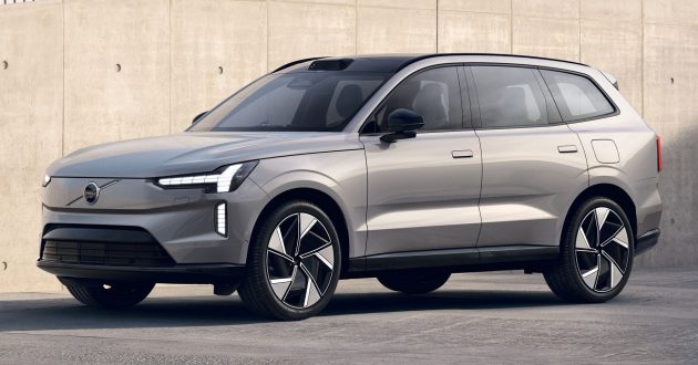 测试车现身瑞典总部内园区, Volvo XC90 将迎来较大幅度改款, 外观与内装重新设计, 与 EX90 并存继续在市场上销售