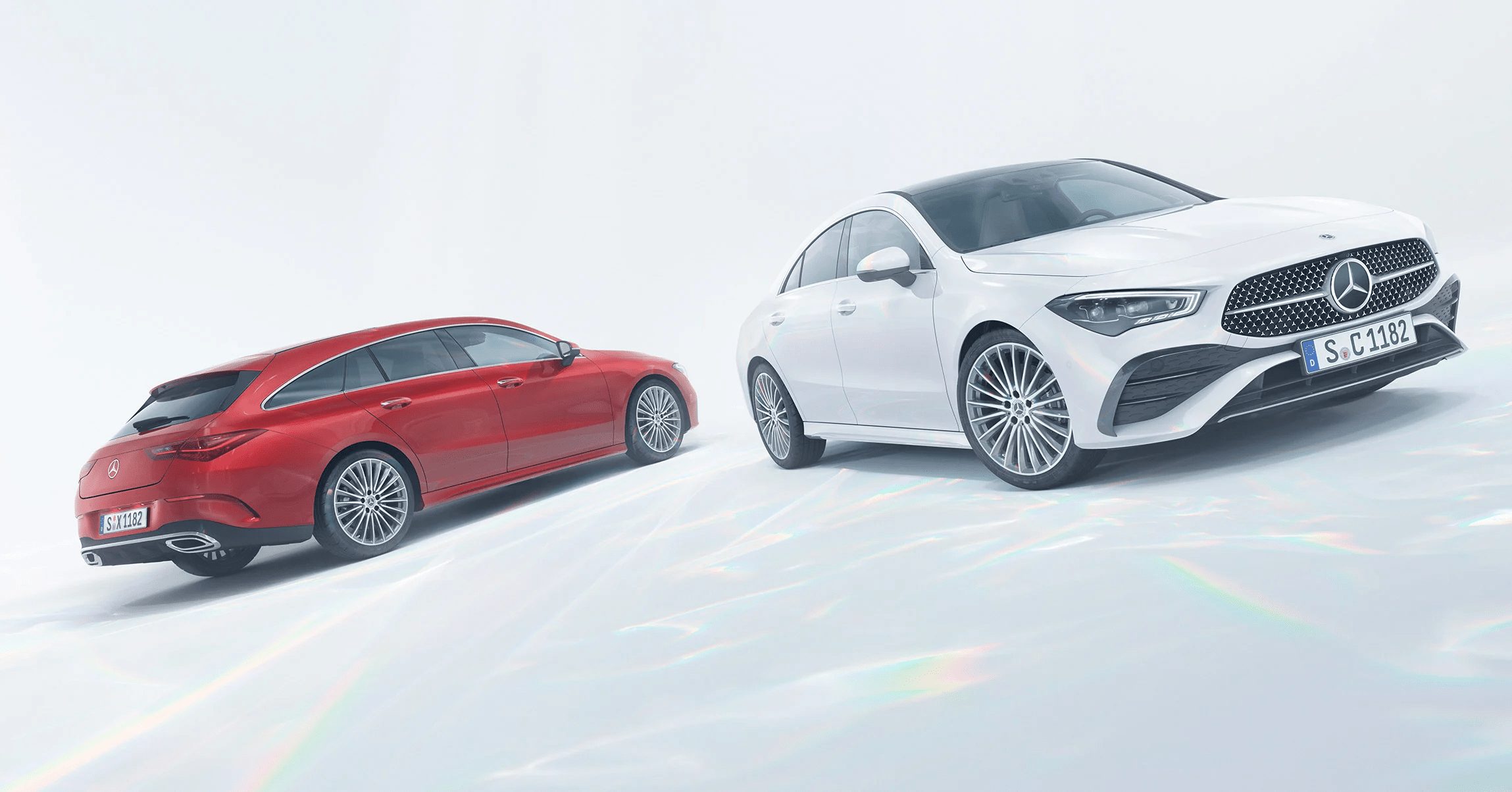 2023 Mercedes-Benz CLA 小改款官图，提供轻混和插混