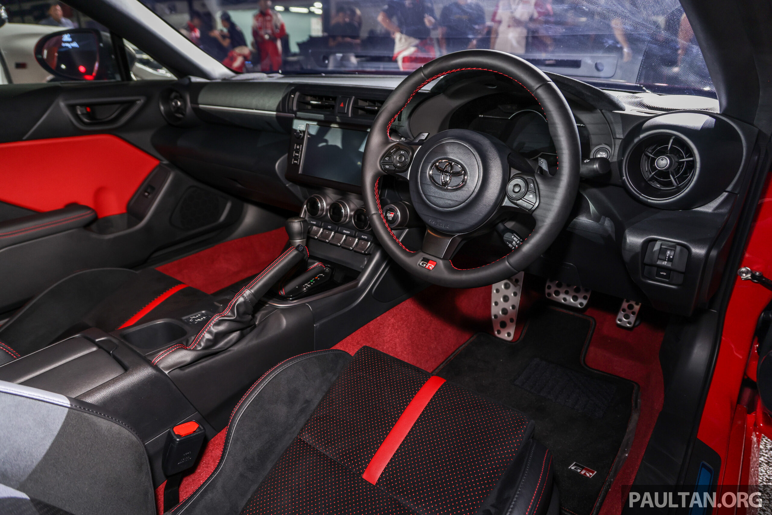 大改款 Toyota GR 86 登陆大马, 可选手排或自排, 29.5万起
