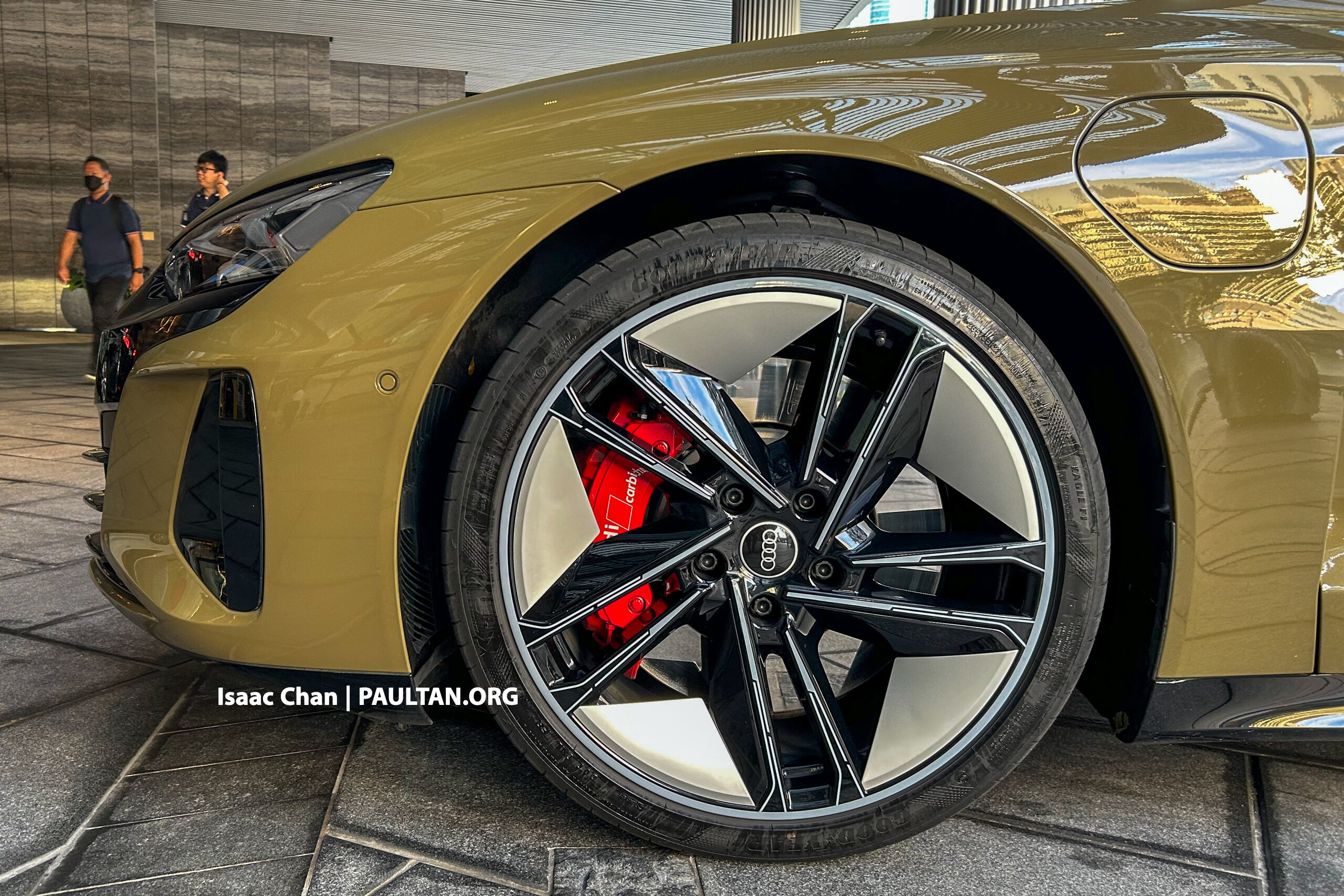 发布在即？2023 Audi RS e-tron GT 无伪装于吉隆坡现身