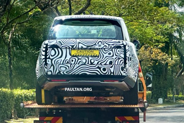 2023 Range Rover L460 全车伪装现身本地道路, 搭载4.4L V8双涡轮增压引擎+8AT变速箱, 原厂官宣本月中即将上市