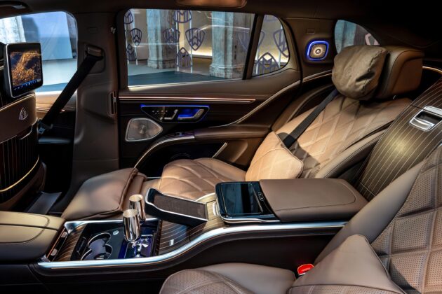 Mercedes-Maybach EQS SUV 全球首发, 移动式的头等舱