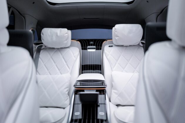 Mercedes-Maybach EQS SUV 全球首发, 移动式的头等舱