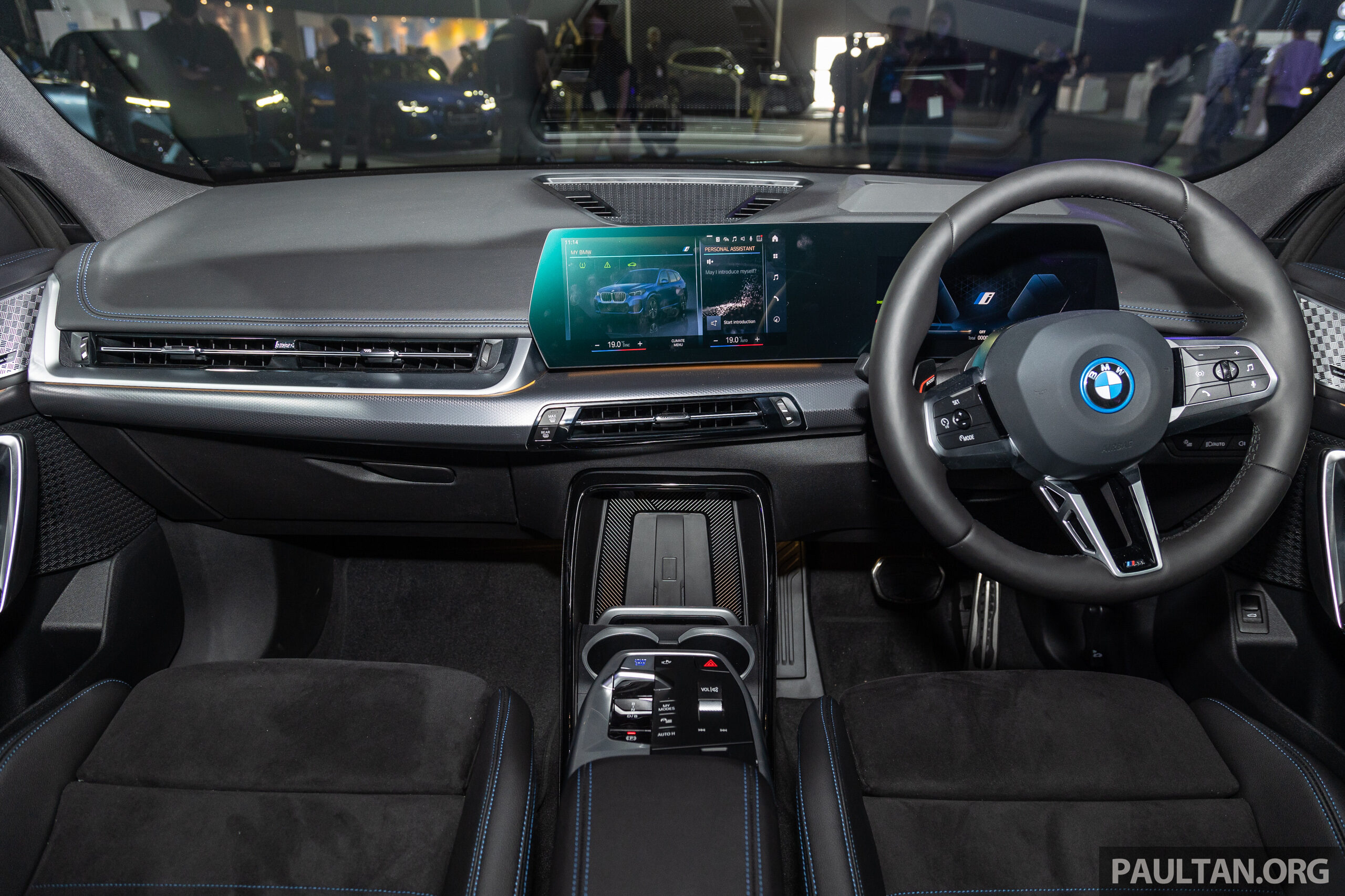BMW iX1 xDrive30 M Sport 纯电动SUV发布,售RM286k