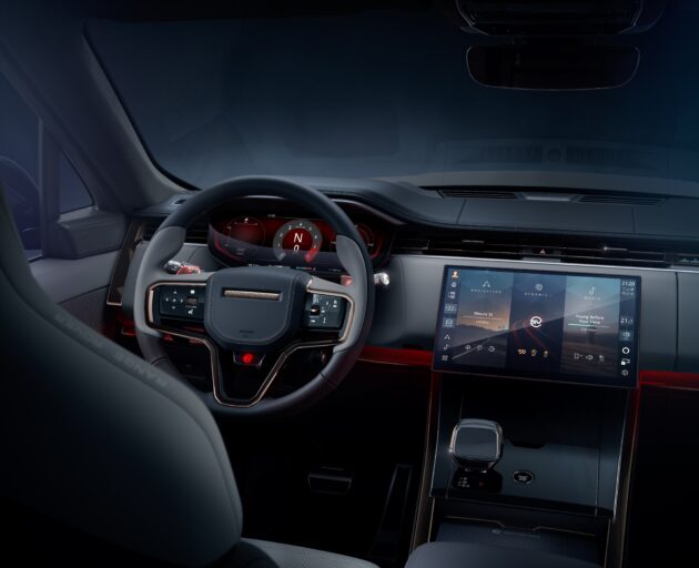 2023 Range Rover Sport SV 全球首发, 搭载4.4L V8双涡轮增压引擎, 635PS/750Nm, 3.6秒破百, 极速290km/h
