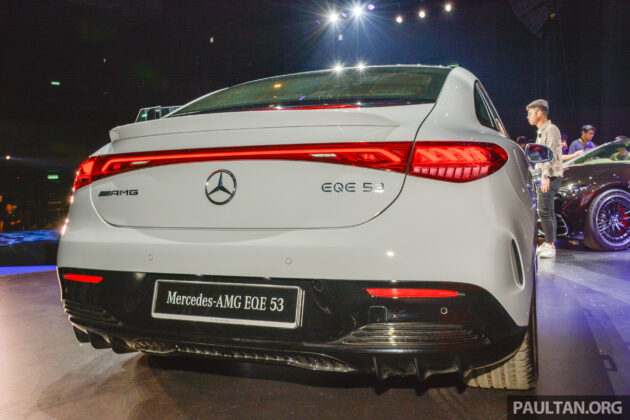 Mercedes-AMG EQE53 4Matic+ 纯电跑房本地上市, 3.3秒破百, 极速240km/h, 续航里程可达527公里, 本地要价65万