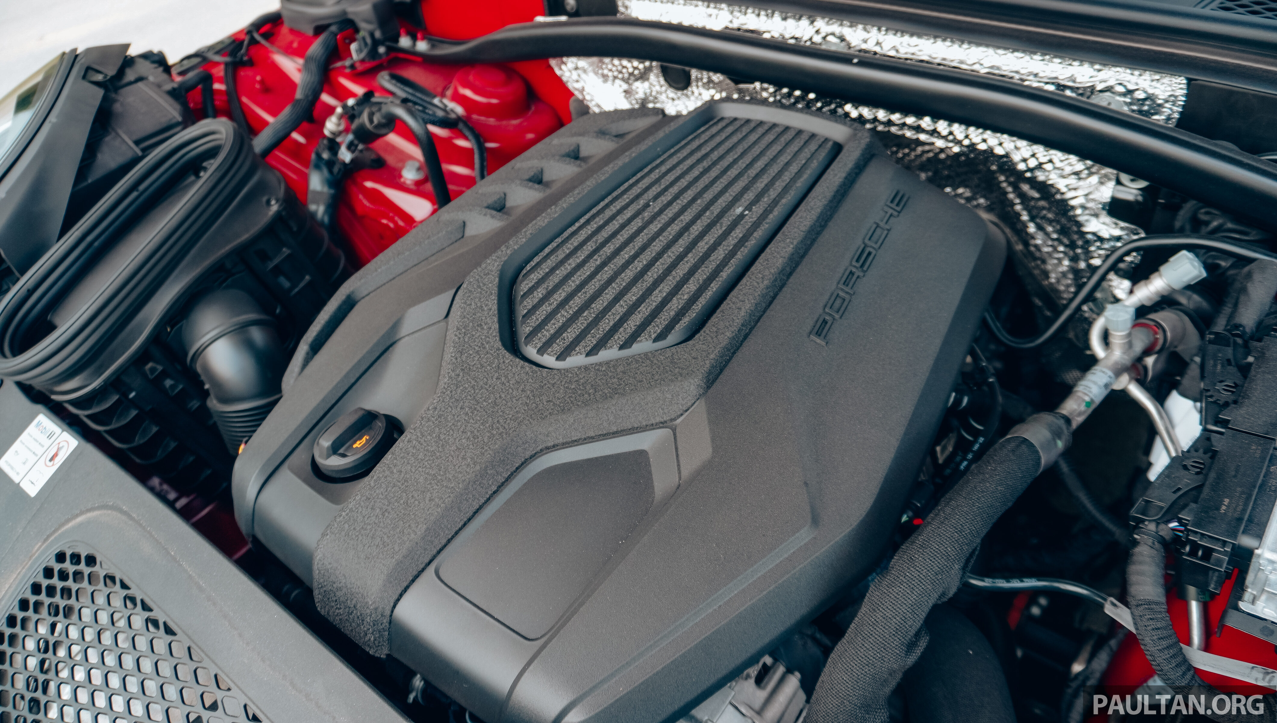 试驾:2023 Porsche Macan 小改款!操控打遍同级无敌手