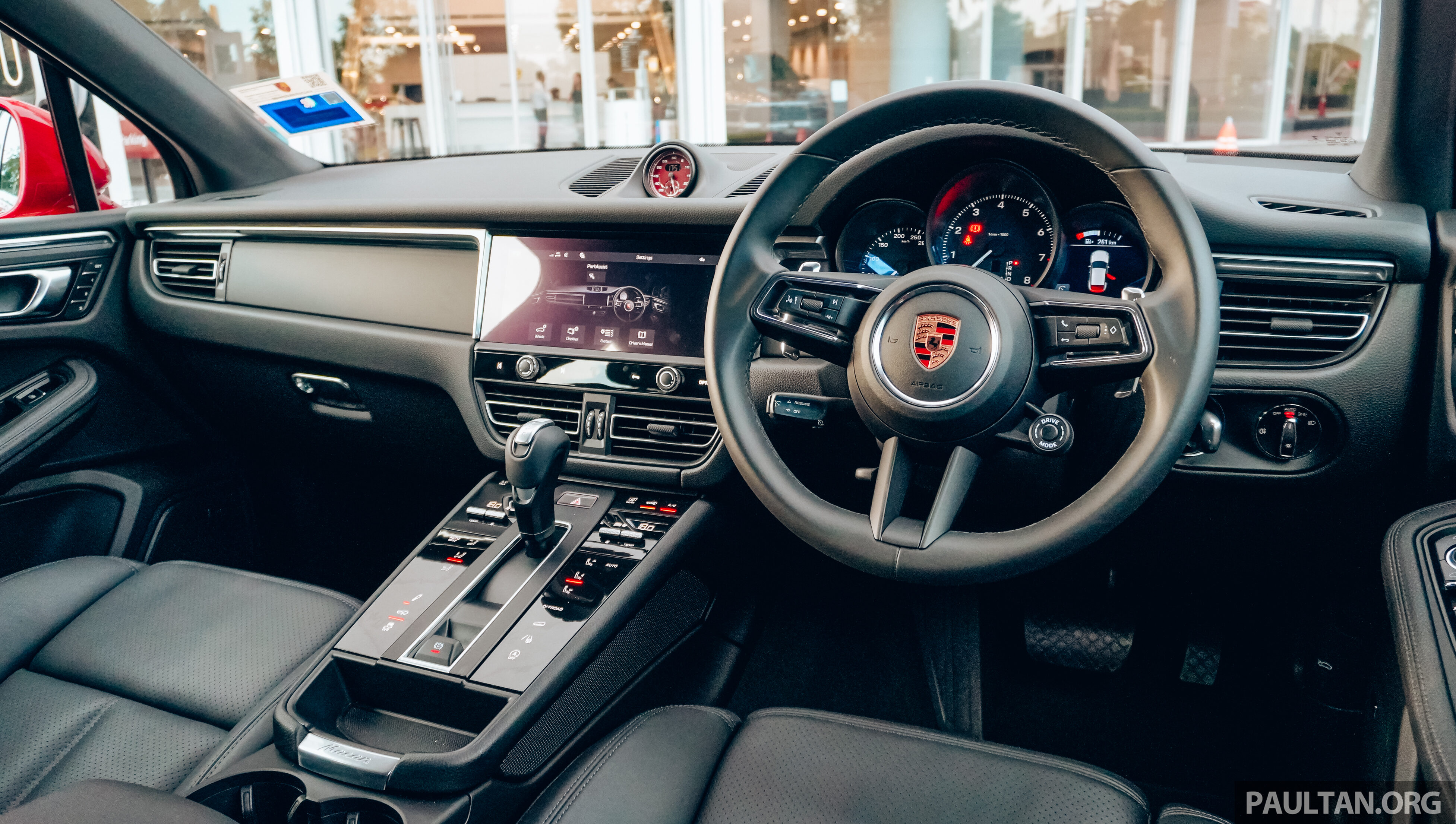 试驾:2023 Porsche Macan 小改款!操控打遍同级无敌手