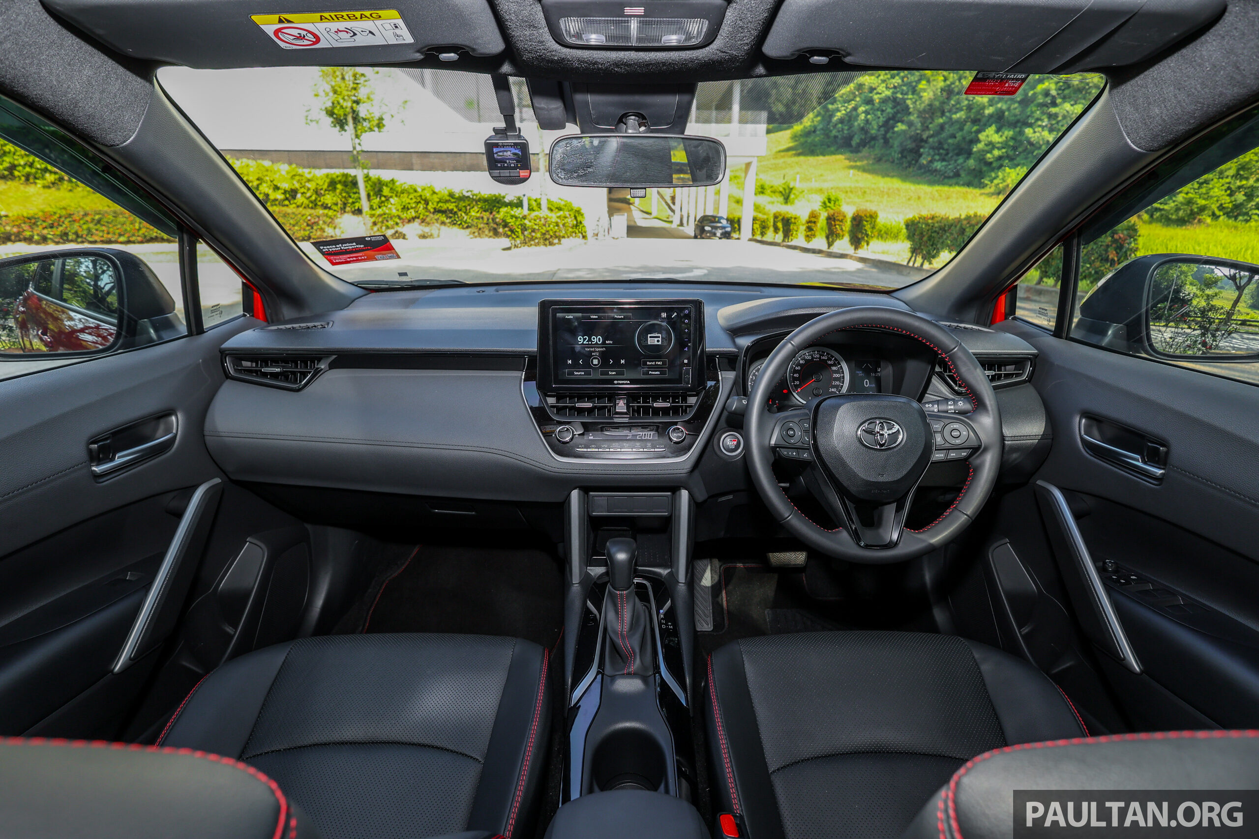 试驾:Toyota Corolla Cross GR Sport,不只是“运动装”