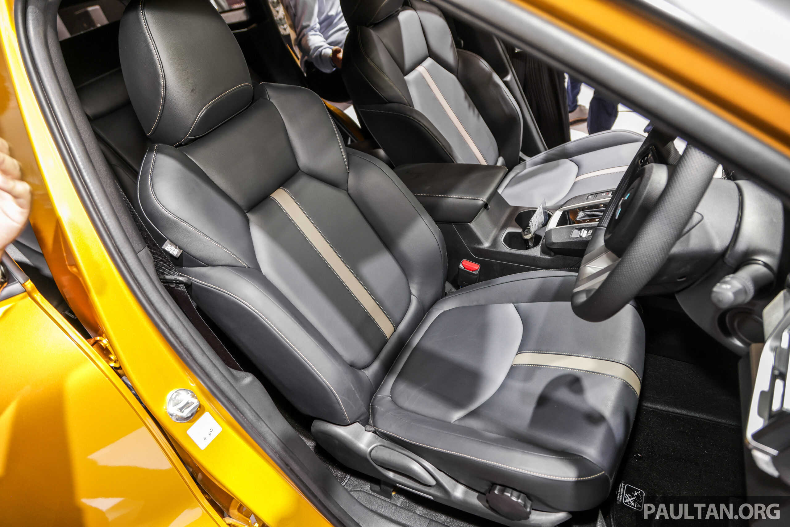 全新紧凑型 SUV,Mitsubishi Xforce 印尼全球首发!搭载1.5升四缸汽油引擎、CVT 变速箱、Yamaha 高级音响系统