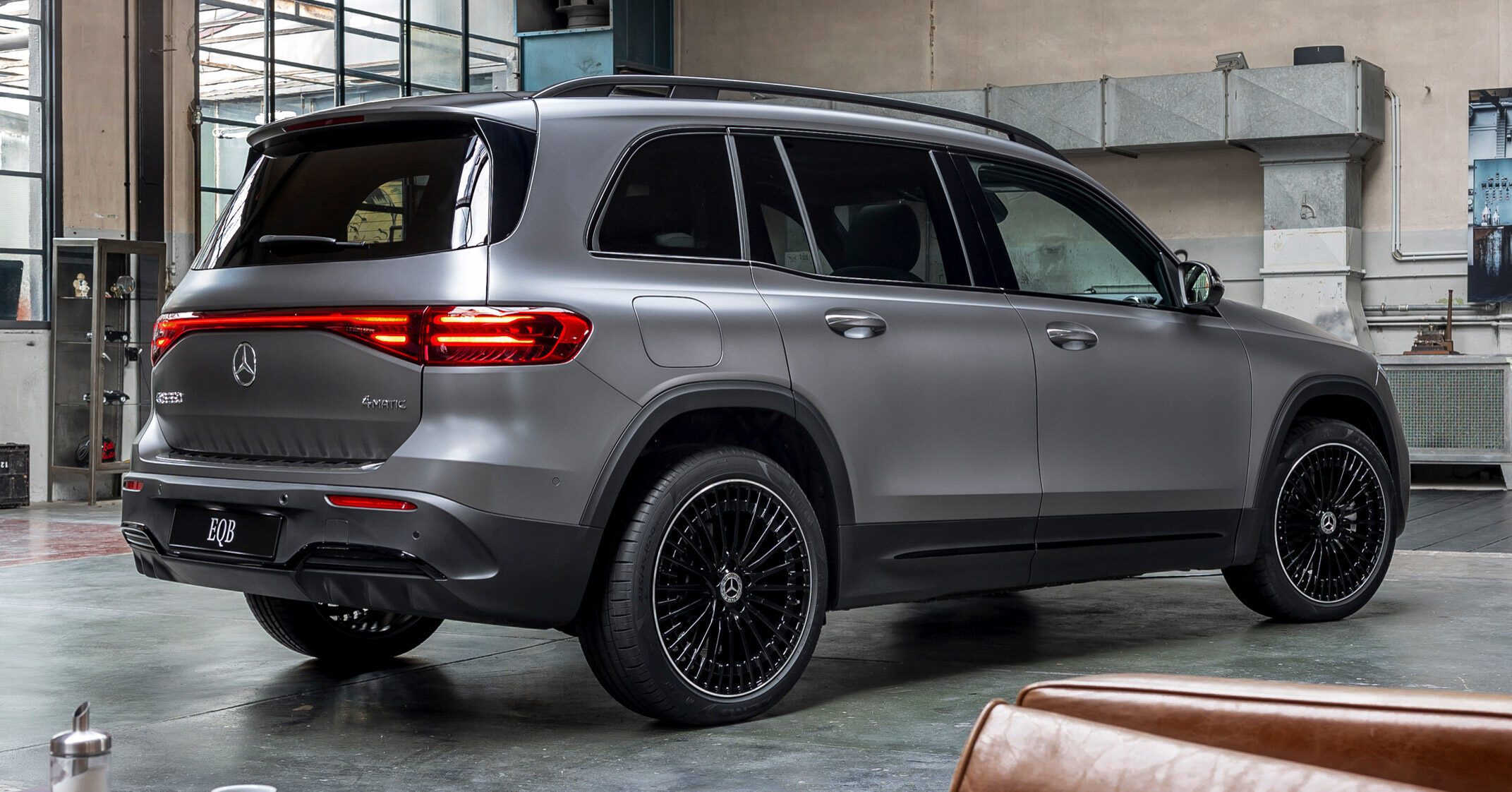 2024 Mercedes-Benz EQB 小改款登场!536公里续航里程