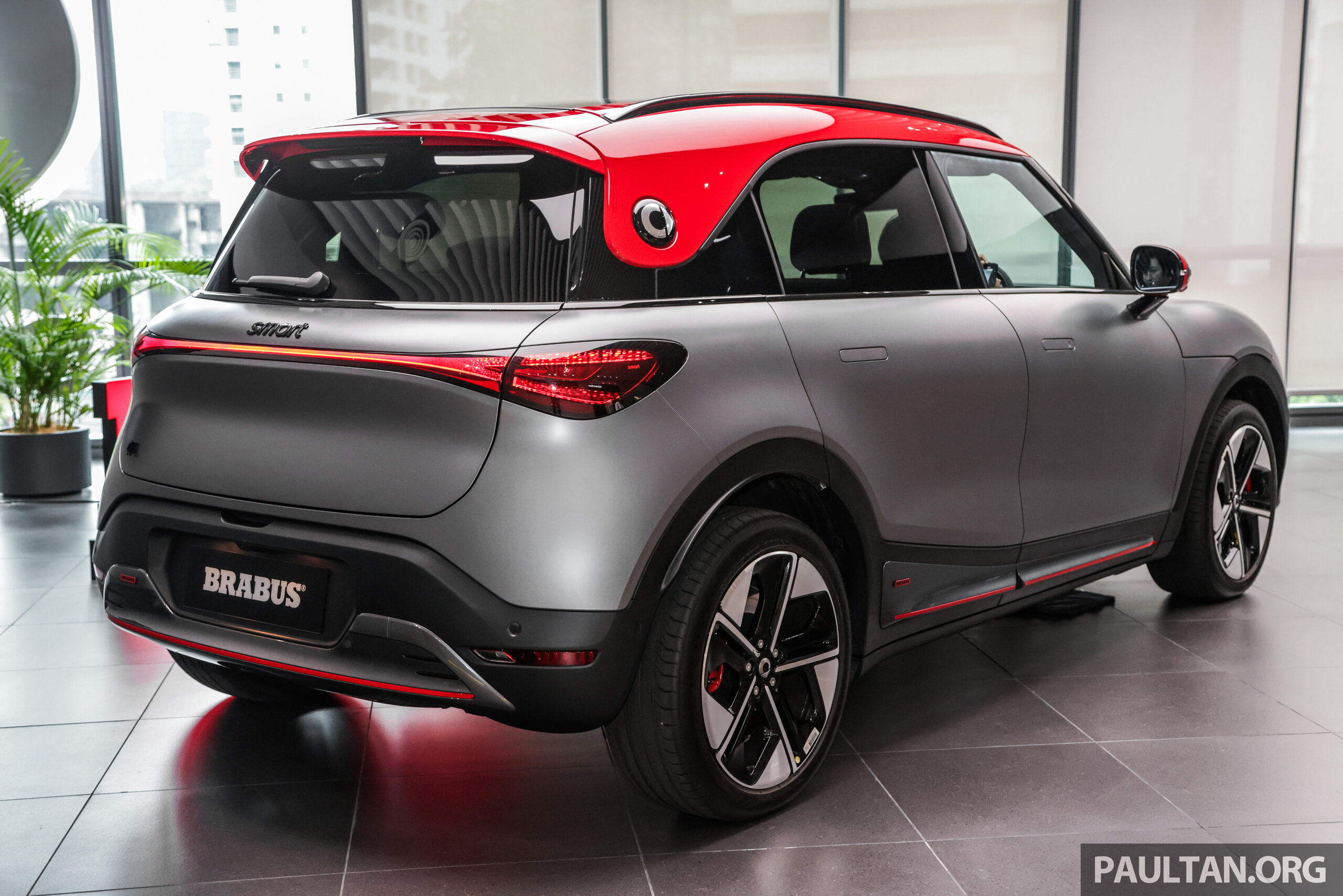 smart #1 Brabus 本地公开预览，完整规格配备揭晓！主打高性能，搭载双马达最大输出428 PS / 543 Nm，3.7秒破百