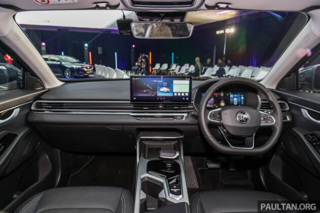 2023 Proton S70 简单试驾心得, 舒适却也有不错的操控
