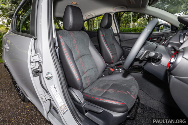 新车实拍: 2024 Mazda 2 1.5 High Sedan 与 Hatchback 小改款, 仅单一等级, 外观小改+配备小幅升级, 售价10.9万