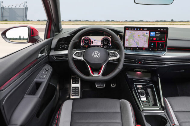 八代小改款 Volkswagen Golf MK8.5 全球首发, 方向盘听取意见改用回传统实体按键, GTI 与 GTE 版性能数据更强