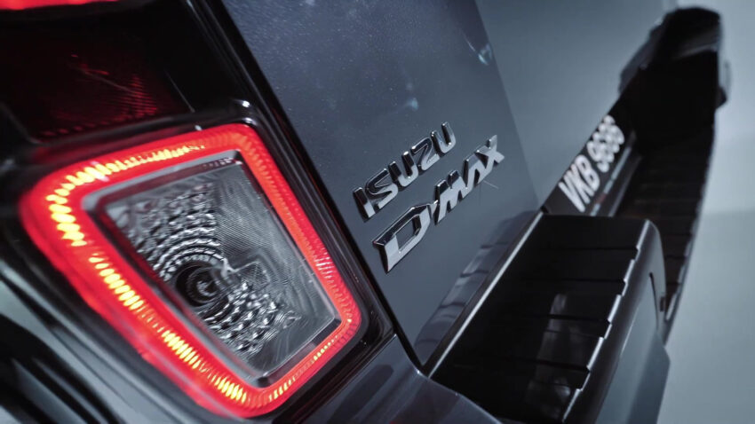 Isuzu D-Max X-Terrain with Ironguard, 车尾载物斗附电动私密卷帘, 具防水防盗防夹特性, 可遥控开关, 售价15.6万 255566