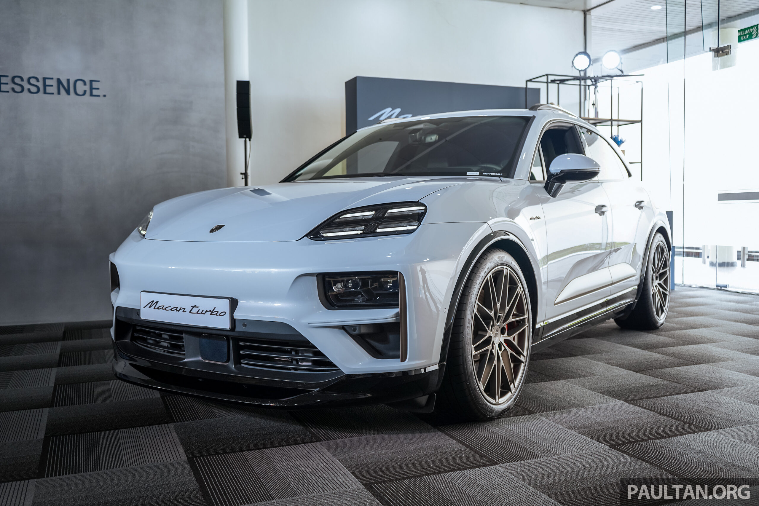 2024 Porsche Macan EV 大改款本地登场！最大输出功率达639 PS / 1,130 Nm，续航里程613 km，已开放接受订单