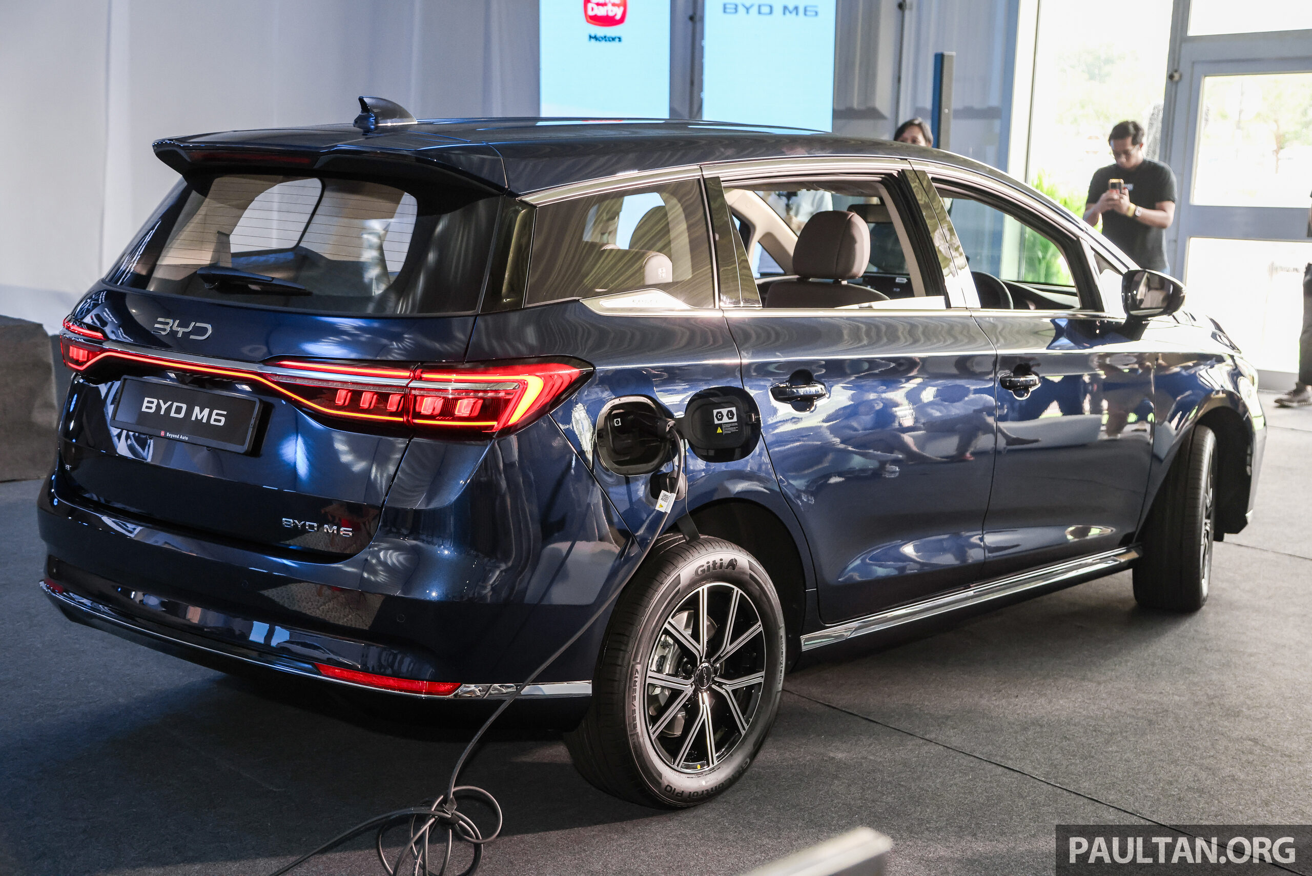 比亚迪 BYD M6 纯电动MPV正式于本地发布！仅提供七人座布局，划分 Standard 和 Extended 版本，售RM109k起