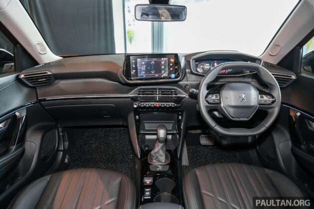 原厂宣布 2025 Peugeot 2008 新车价格折扣RM21,500, 如今RM111,888即可入手, 附带7年保固, 可选配5年保养配套