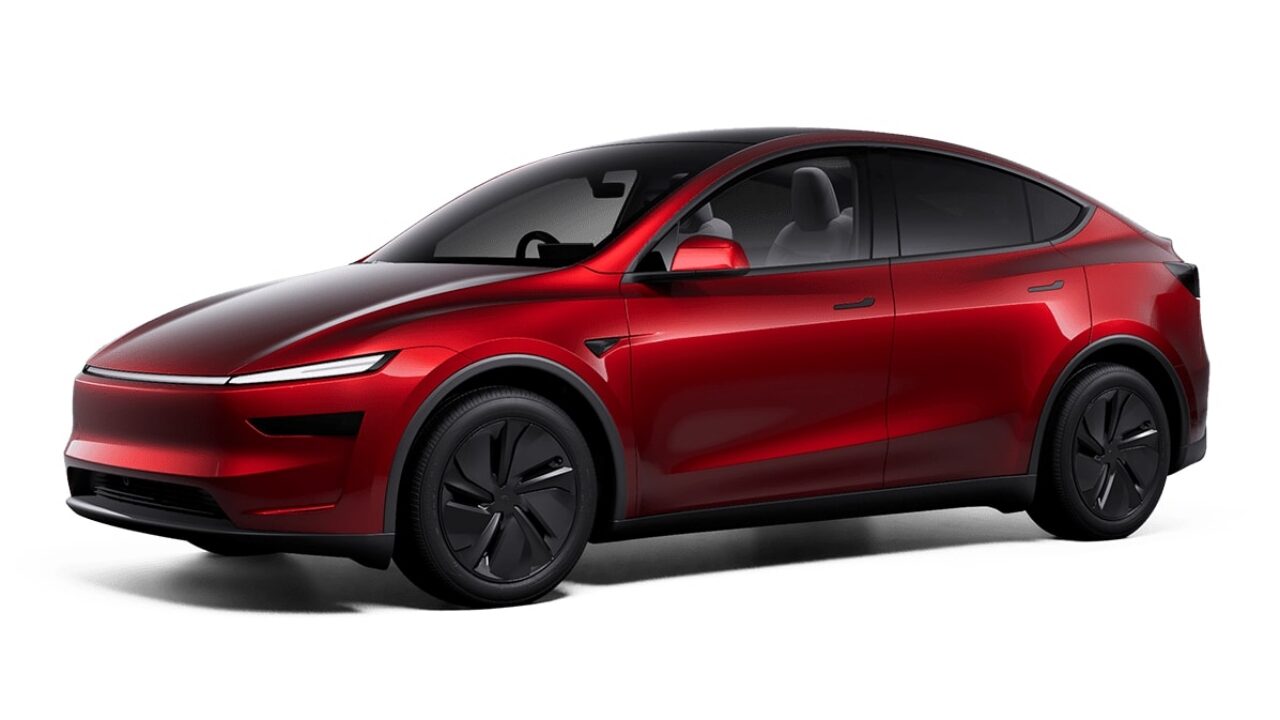 2025 Tesla Model Y Juniper 小改款首发登场！新车现已开放预订，大马预料4月开始交付，售价从RM195,450起跳