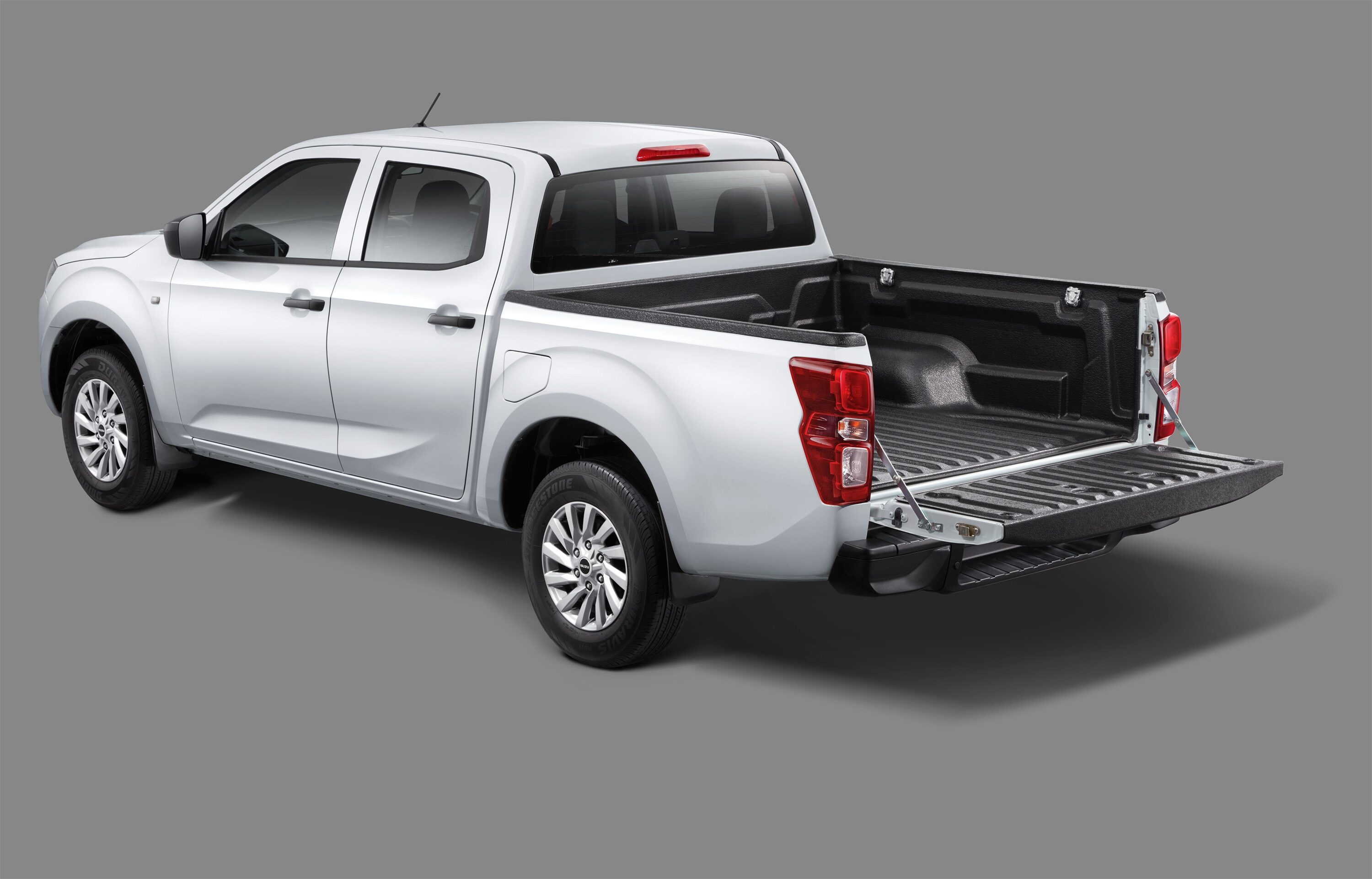 Isuzu D-Max Low-Ride 4×2 MT 本地开卖!售价RM92,200