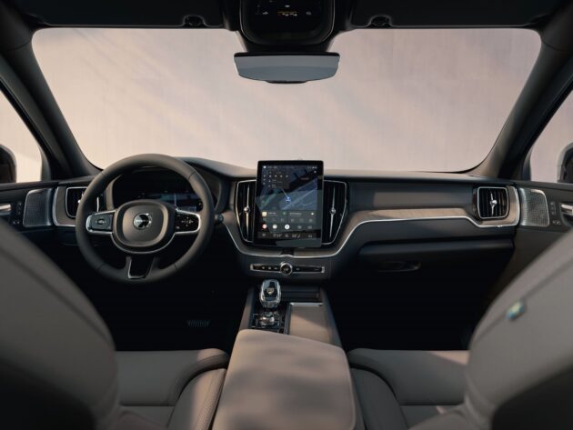 2026 Volvo XC60 小改款本地开放接单, 2.0L涡轮引擎搭48V微型油电或PHEV混动系统, 接单价从33.4万令吉起