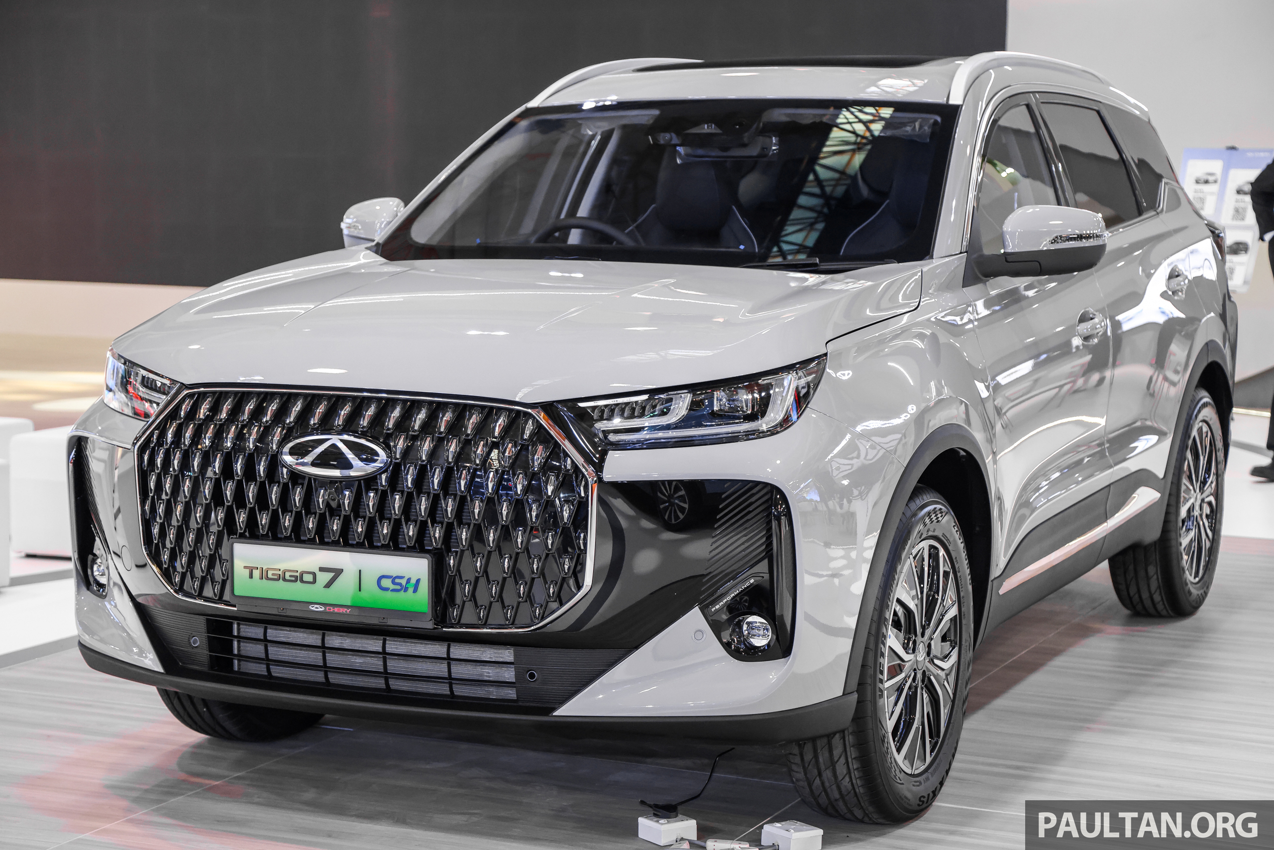 Chery Tiggo 7 CSH PHEV 于大马车展亮相！前脸酷似 Tiggo 8，95公里纯电续航，输出功率达347 PS / 525 Nm