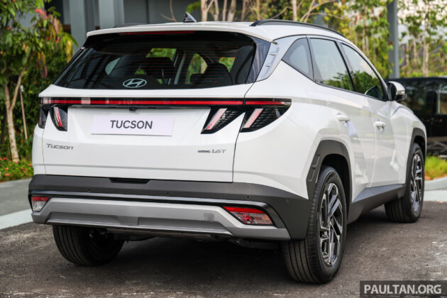 2026 Hyundai Tucson 小改款官方降价, 降幅最高达RM8,088, 2.0 Style入门款已被官网撤下, 全车系1.6T引擎, 新售价16万起