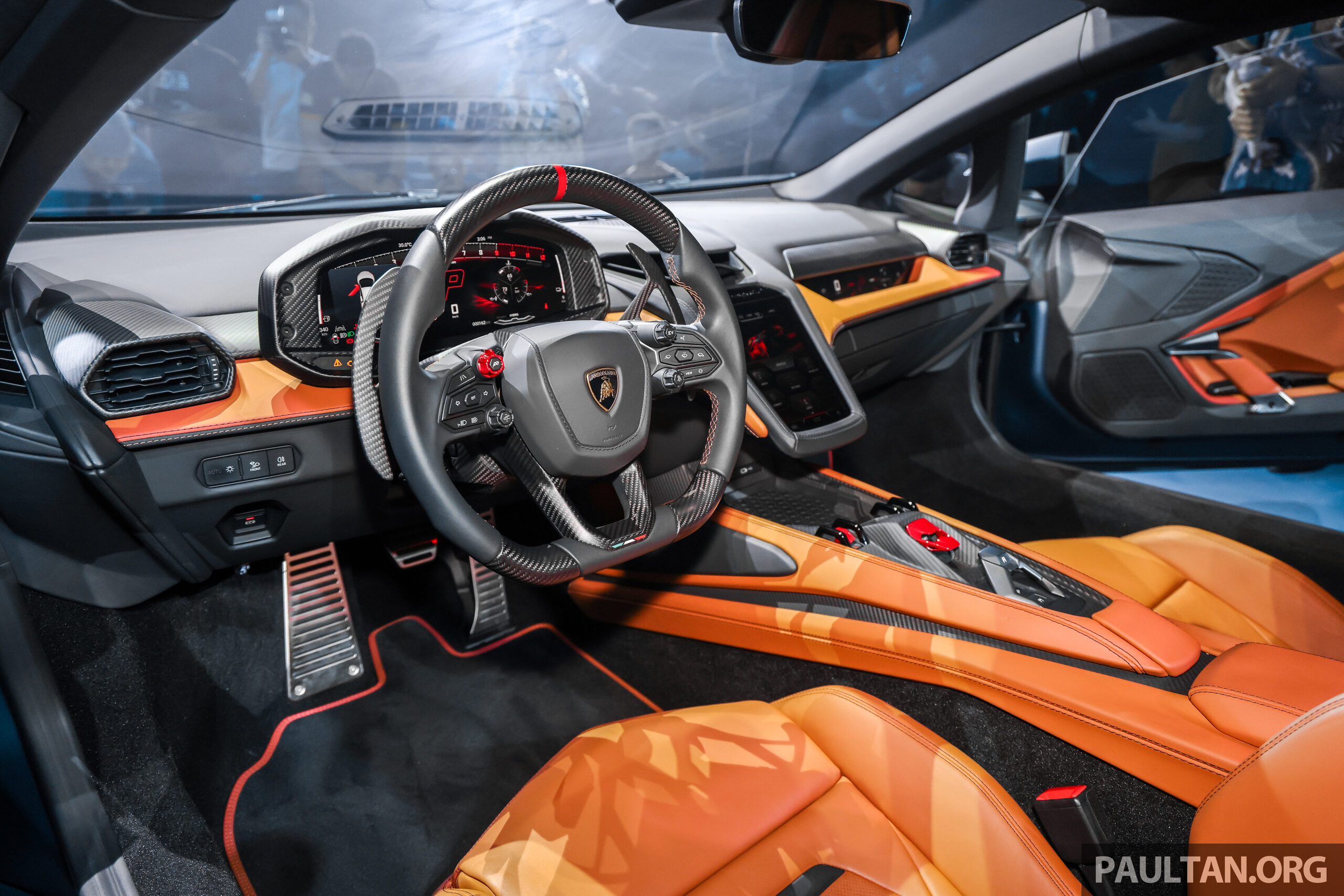 Lamborghini Temerario 登陆大马!搭载4.0L V8双涡轮增压引擎插混系统,920 PS马力、2.7秒破百!税前售135万