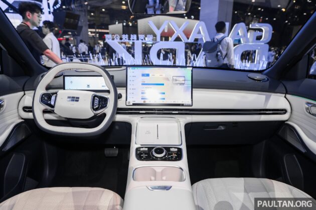 吉利 Geely EX5 EM-i 于澳洲上市, 搭载1.5L PHEV插电式油电混动系统, 未来 Proton eMAS 7 PHEV 的孪生车款