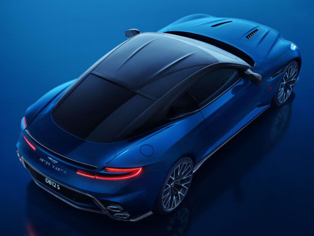 Aston Martin DB12 S 全球首发, 4.0L V8双涡轮引擎, 0-96km/h 3.4秒, 极速325km/h, DB12 系列的旗舰性能版
