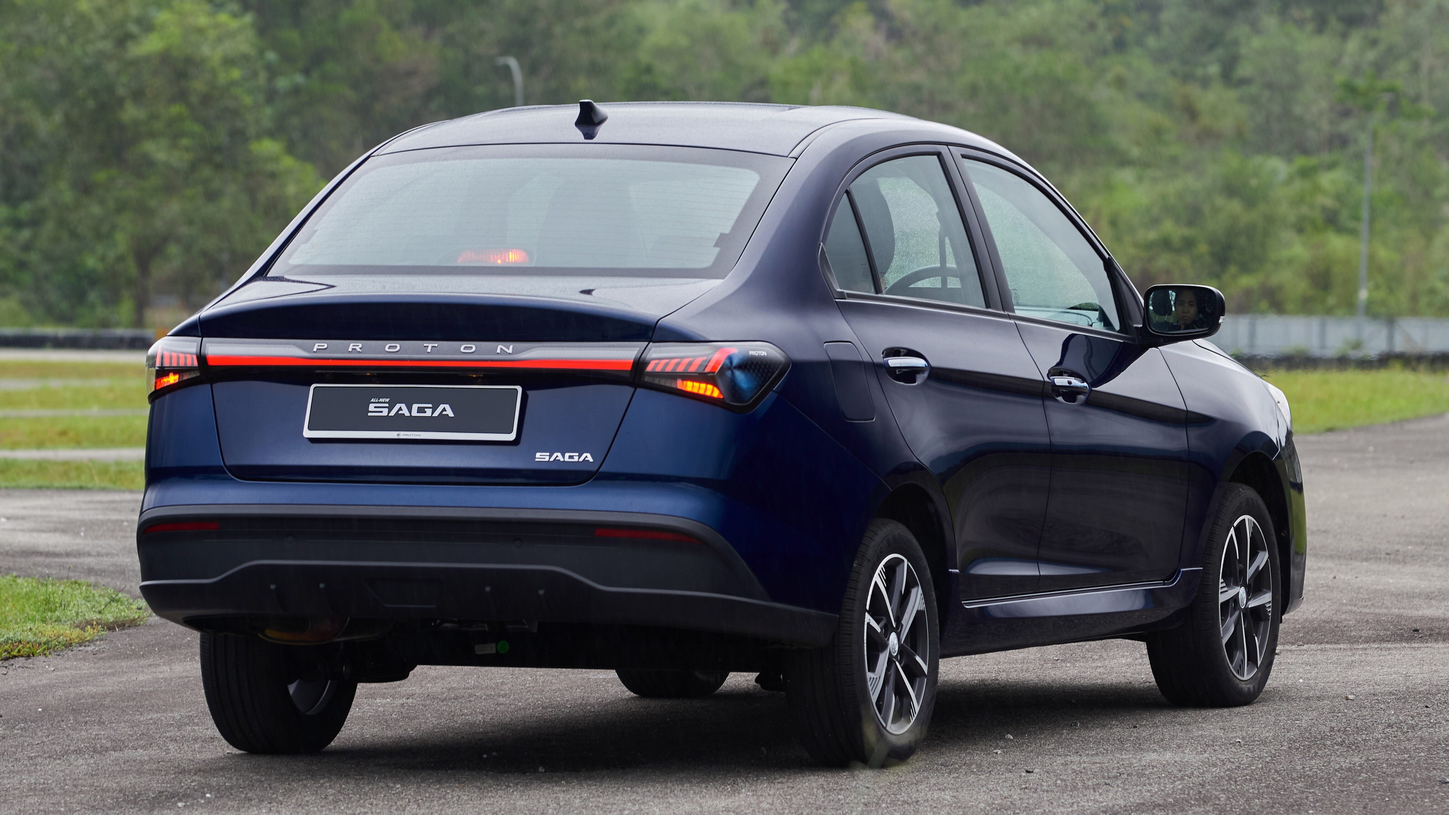 2026 Proton Saga MC3 全系规格配备对比！带你快速了解 Standard、Executive 与 Premium 三种等级的主要差异