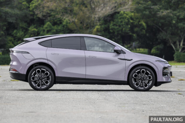 2026 Xpeng G6 RWD Long Range Pro 实拍图集, 续航里程525公里, 只需12分钟充电至80%, 依旧可用免税价入手