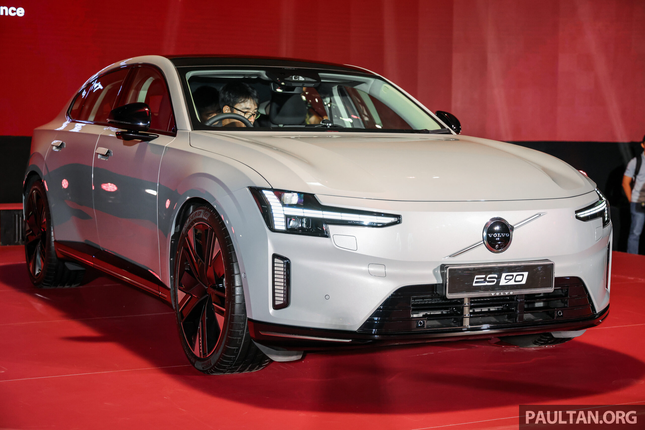 全新 Volvo ES90 本地面市！CKD 纯电动 Crossover Sedan，只供单马达长续航版可选，售价RM339,888