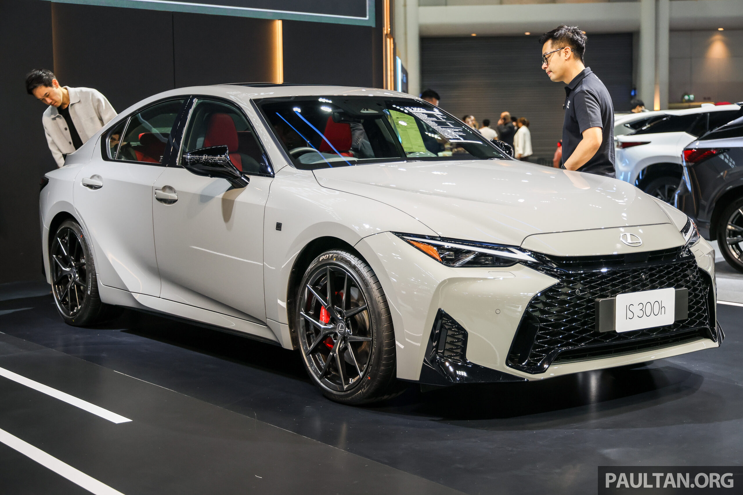 2026 Lexus IS 小改款于曼谷车展发布！13年来的第三次改款，内装与科技更新，IS 300h 泰售价兑马币约RM339k起